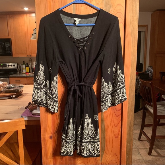 Forever 21 Boho Dress Size Medium - Picture 3 of 8